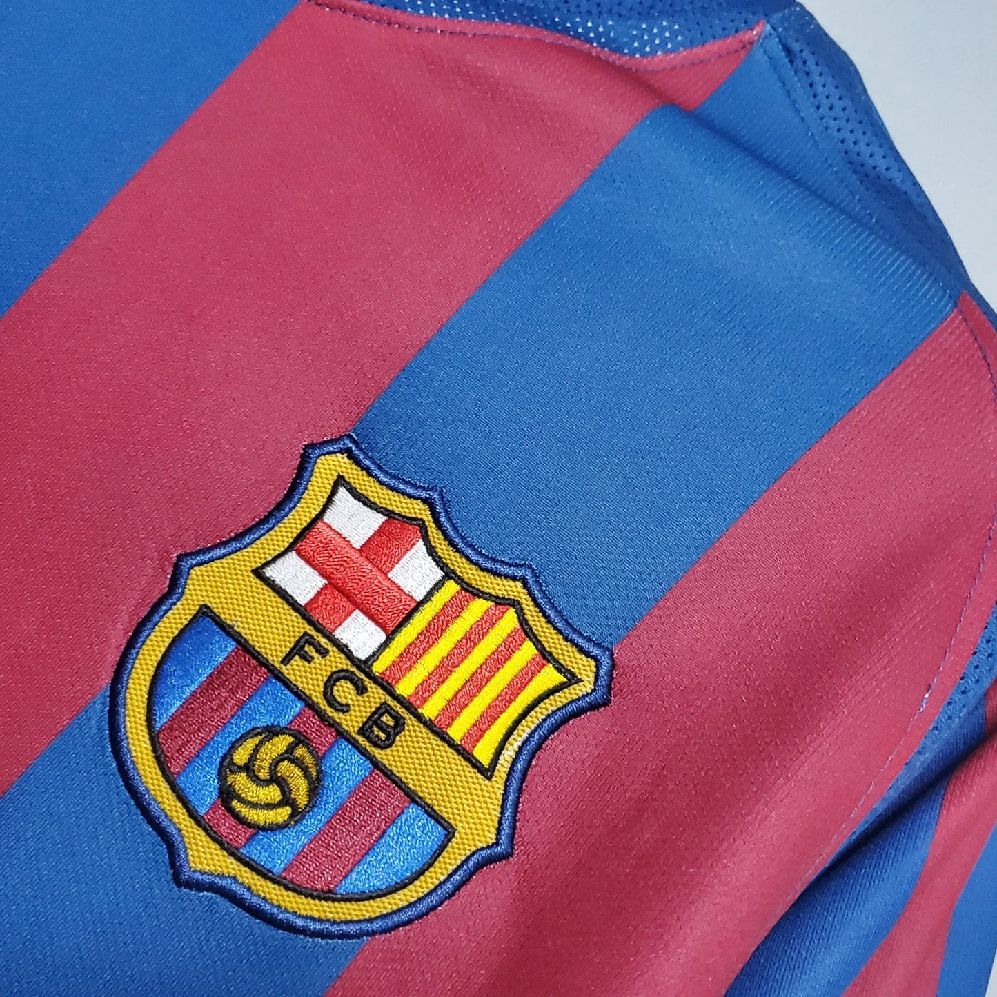 BARCELONA I 2006 UEFA MASCULINO (RETRO)