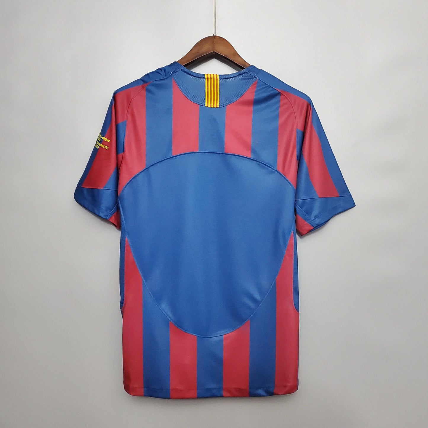 BARCELONA I 2006 UEFA MASCULINO (RETRO)