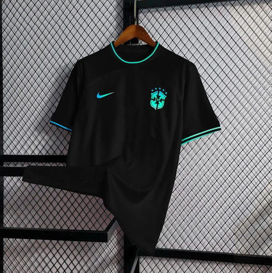 CAMISETA BRASIL EDICIÓN ESPECIAL REFLECTANTE