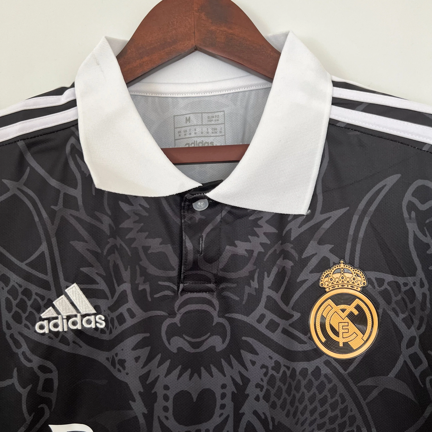 REAL MADRID EDICIÓN ESPECIAL DRAGÓN 23/24